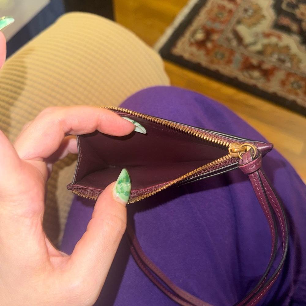 Like new Balenciaga wallet - Picture 2 of 3